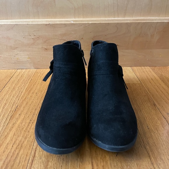 New! Girl Youth Ankle Boots size 3.5M - Picture 2 of 6